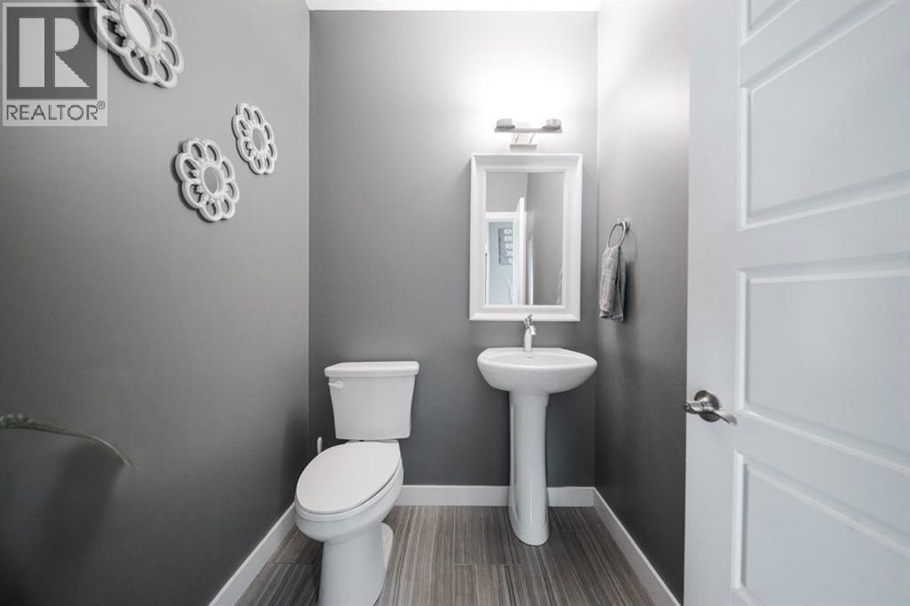 206 Athabasca Avenue, Fort McMurray