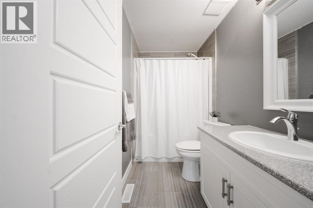 206 Athabasca Avenue, Fort McMurray