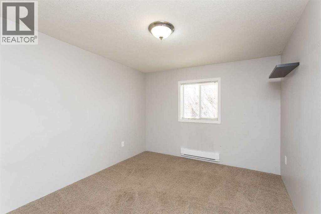 7 Parkland Acres, Lacombe