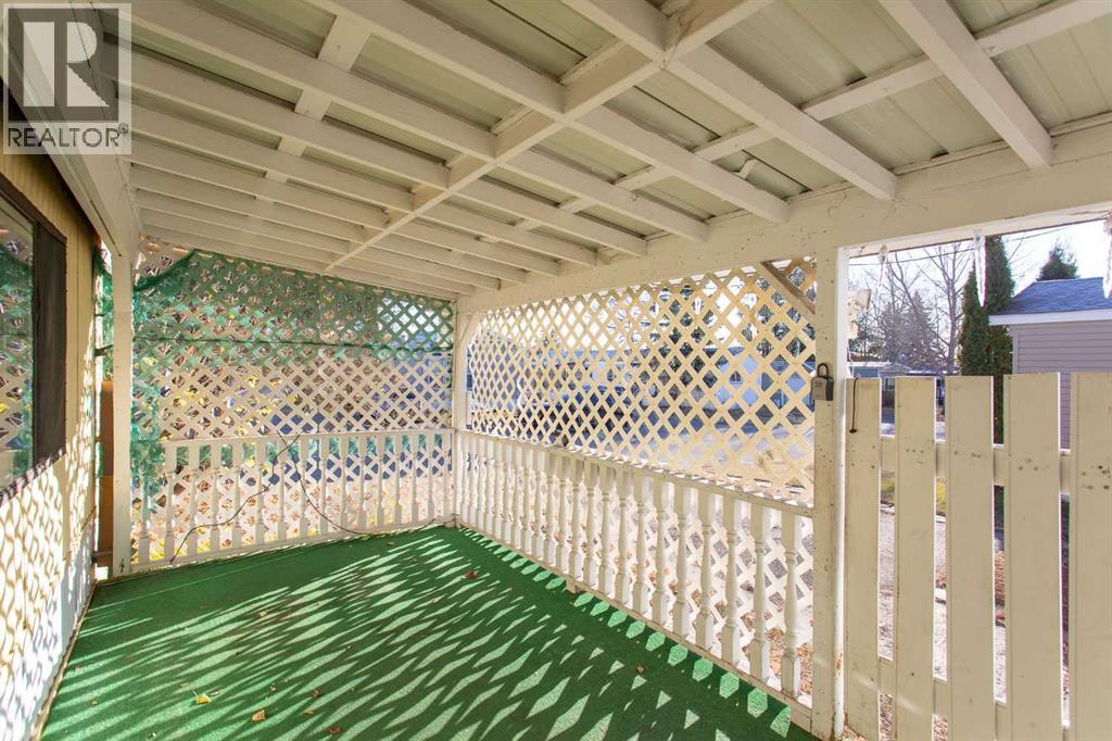 7 Parkland Acres, Lacombe