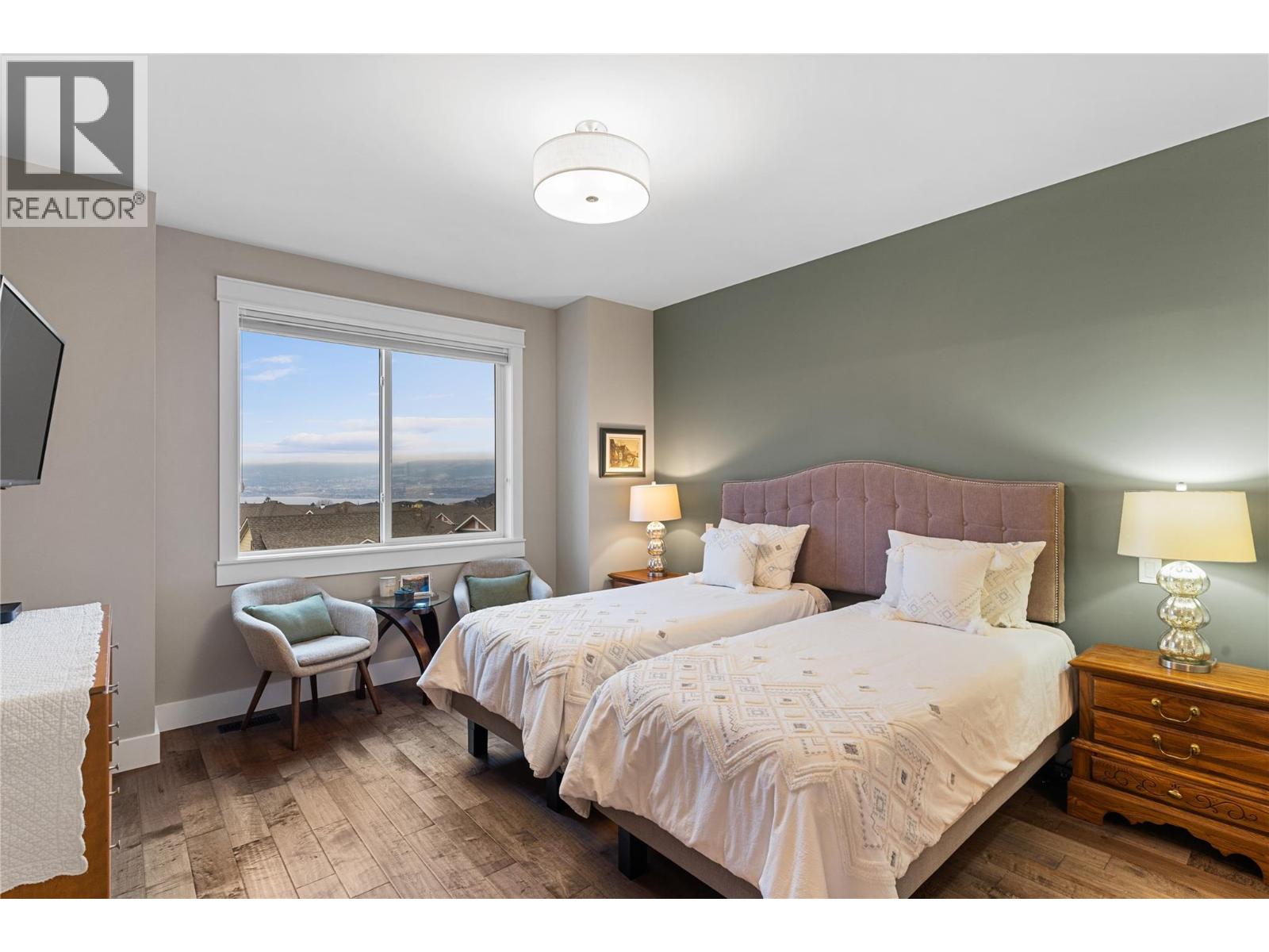  5484 Mountainside Lane, Kelowna