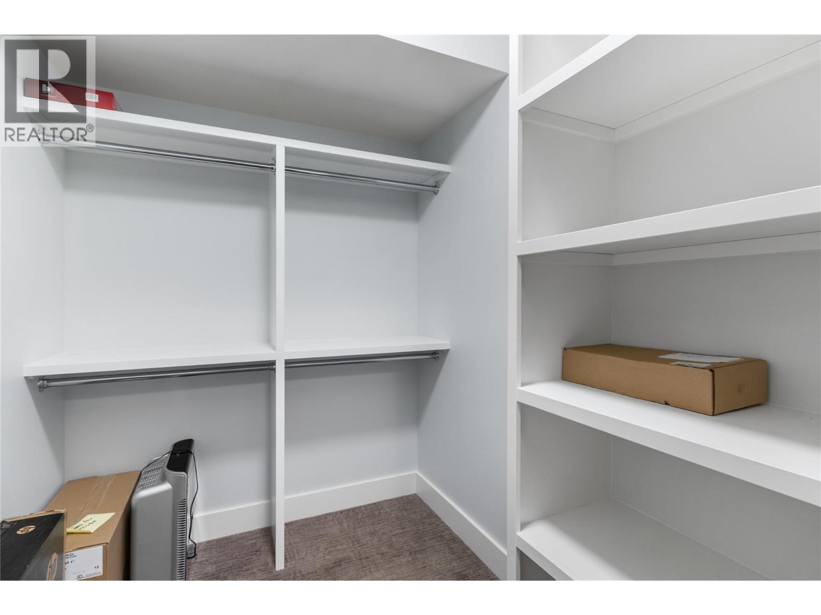  5484 Mountainside Lane, Kelowna