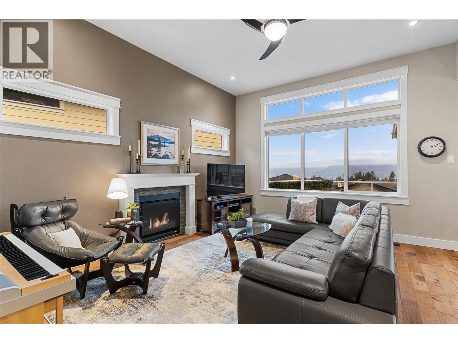  5484 Mountainside Lane, Kelowna