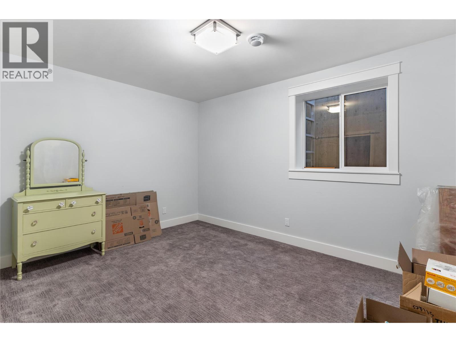  5484 Mountainside Lane, Kelowna