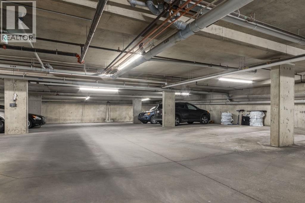 Single Family House for Sale in    Avenue NE Renfrew Calgary 