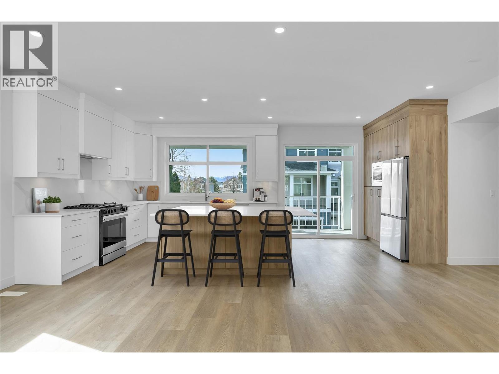 124 5300 Main Street, Kelowna