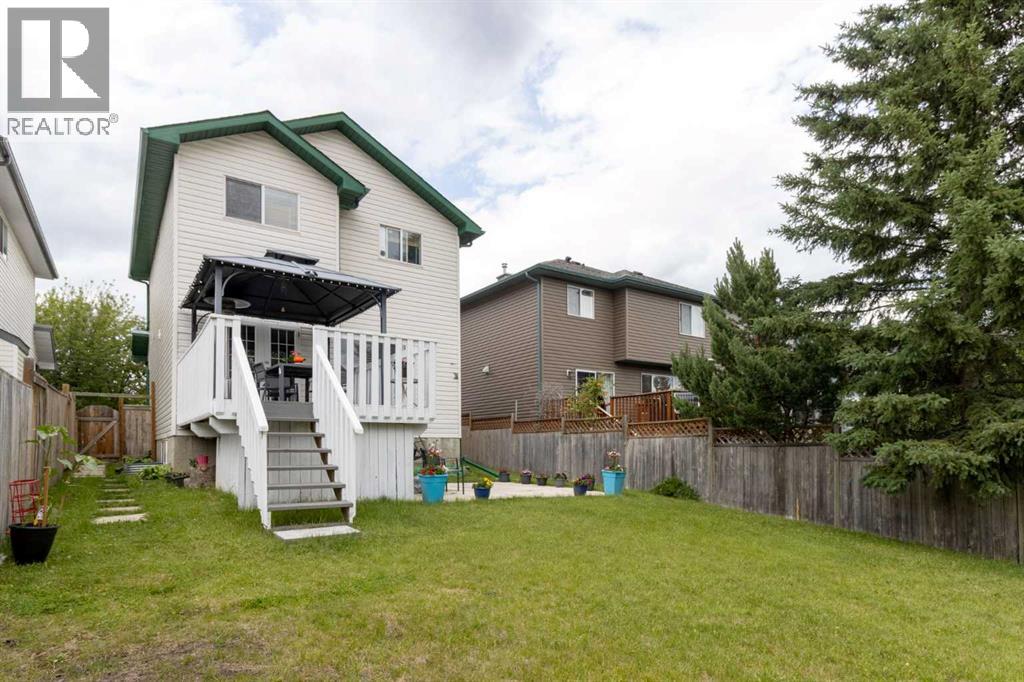 Single Family House for Sale in  Bridlewood Road SW Bridlewood Calgary 