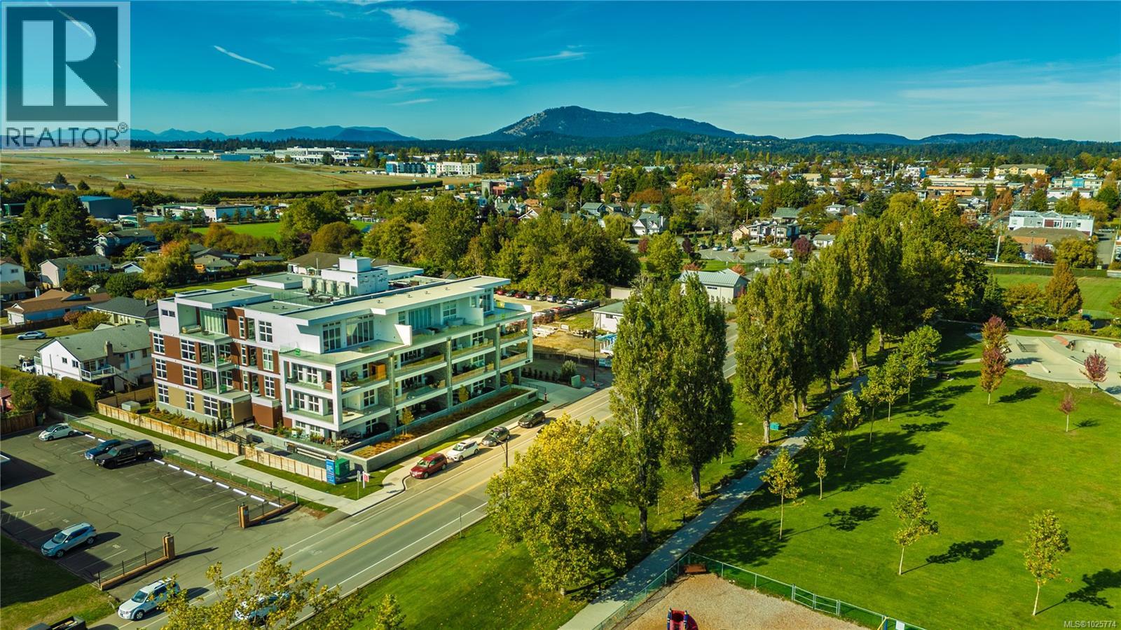 206 9570 Fifth Street, Sidney