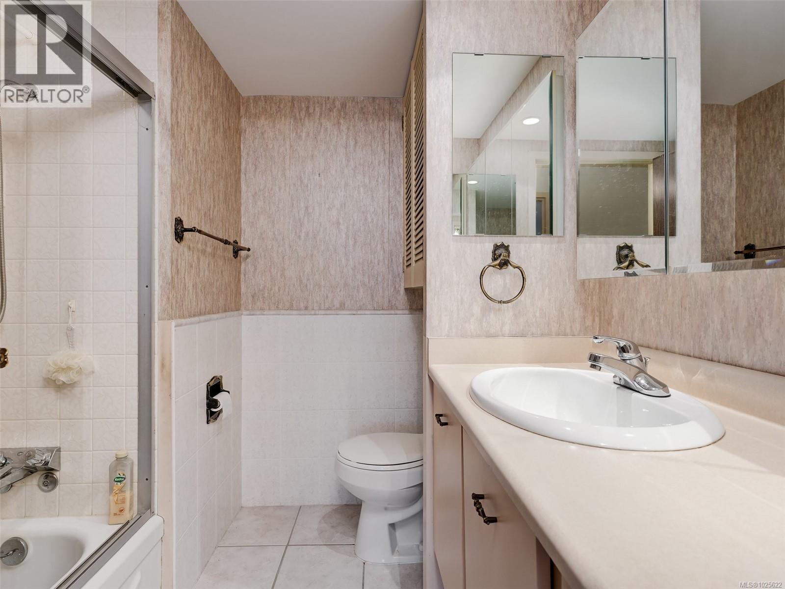 Single Family House for Sale in   Cook St Spencers Castle Victoria 