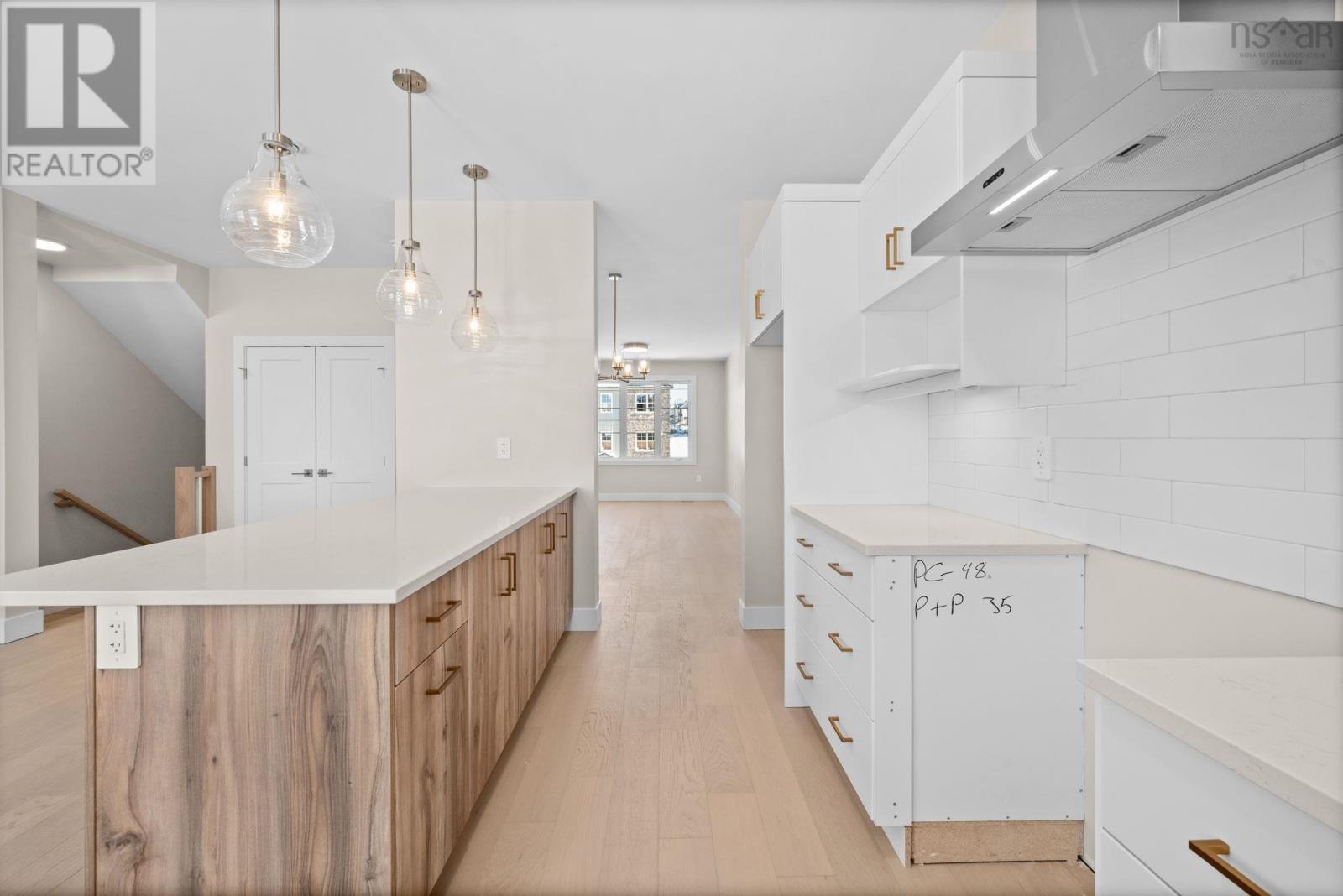 Property 18 of 49 of PC48 5 Pearlgarden Close