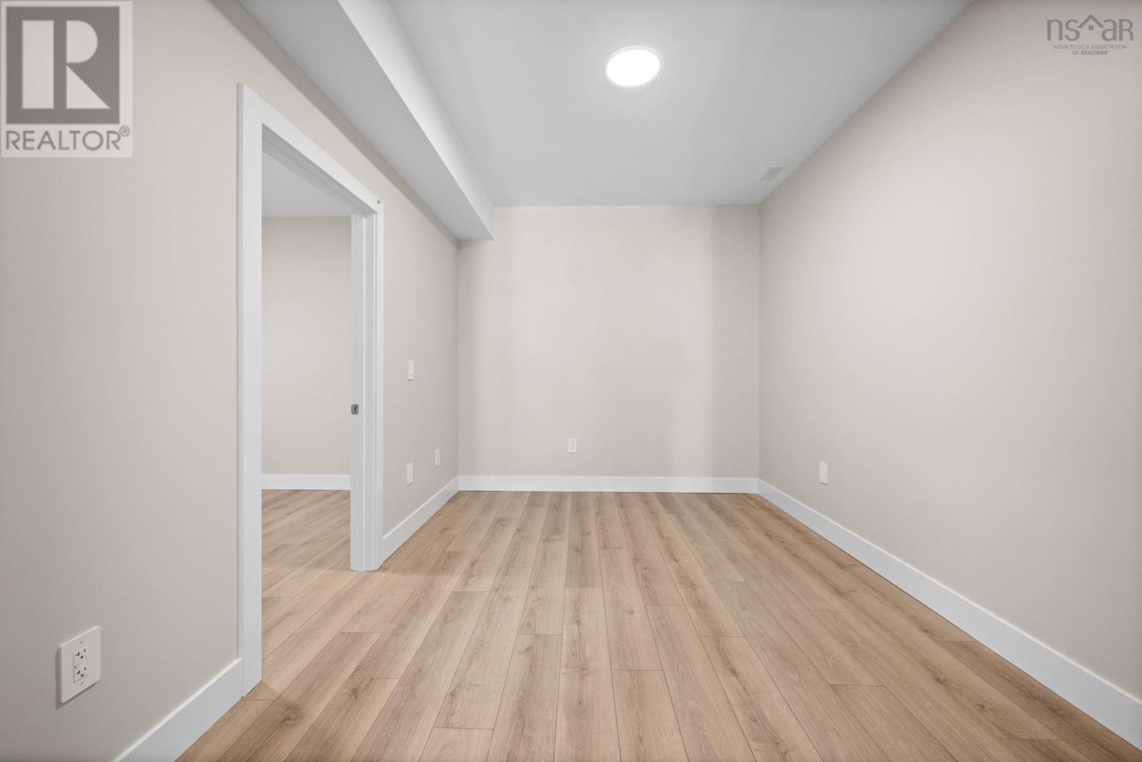 Property 41 of 49 of PC48 5 Pearlgarden Close