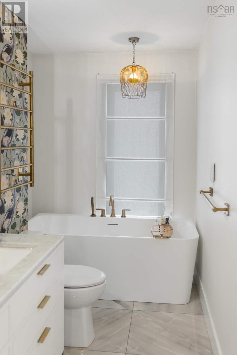 Property 16 of 27 of 1162 Waterloo Street