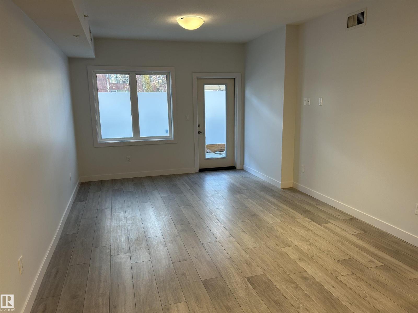 #103 8510 90 ST NW, Edmonton