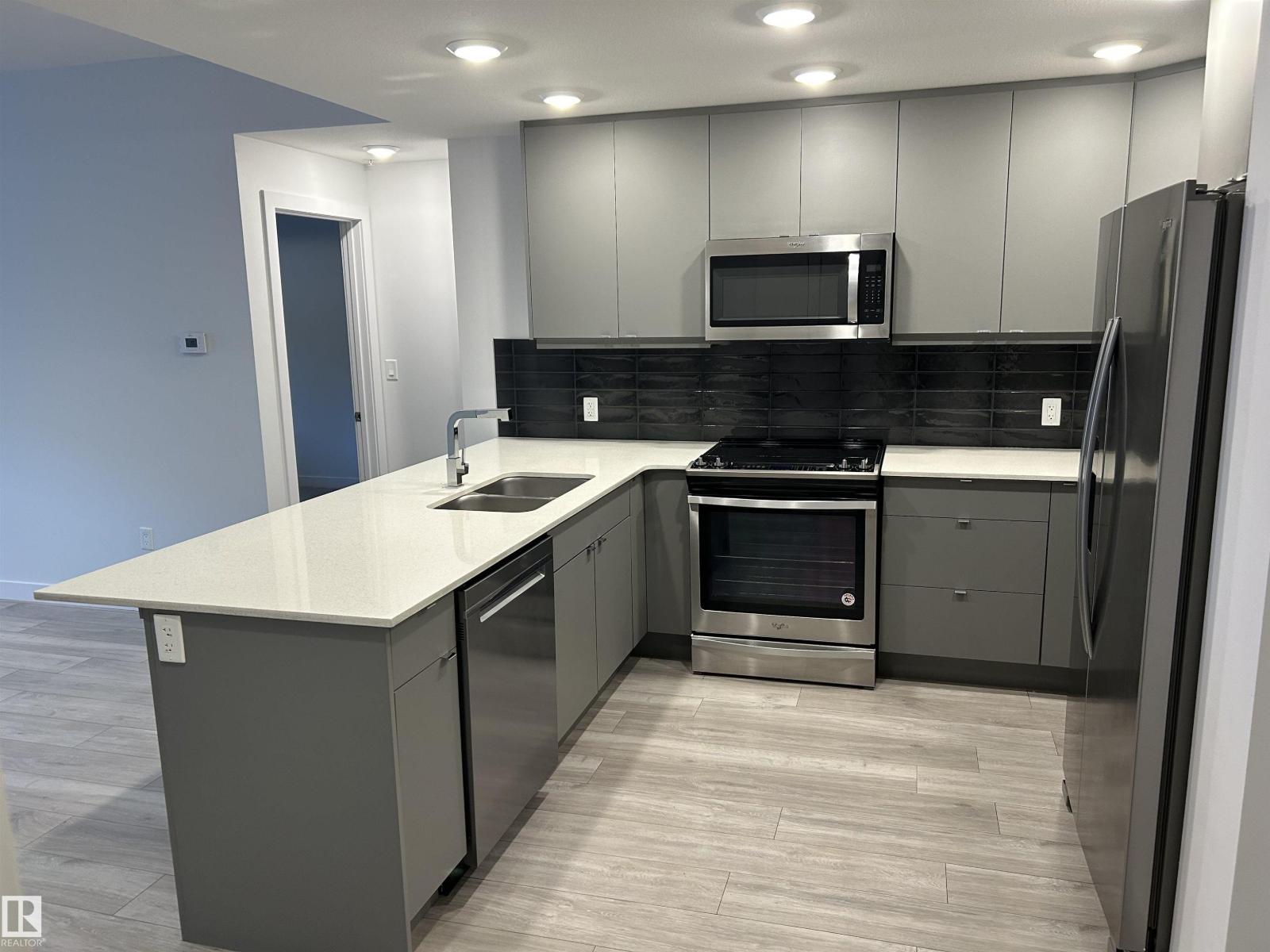 #103 8510 90 ST NW, Edmonton