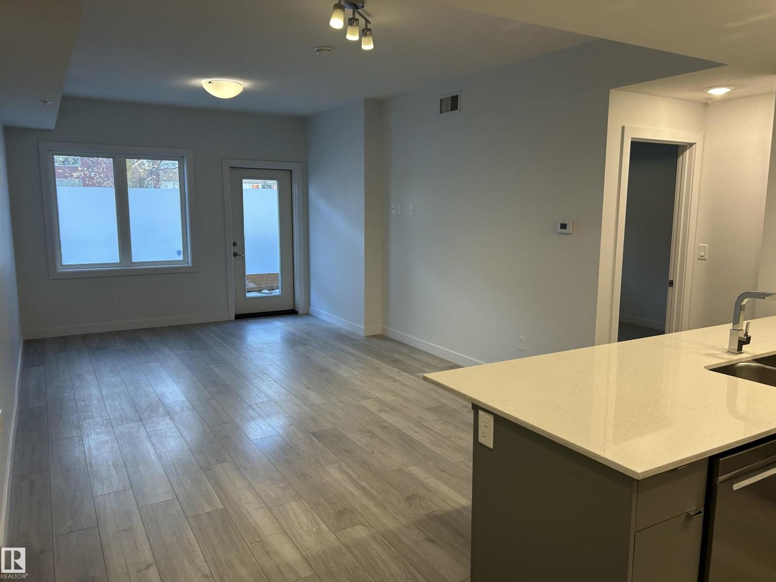 #103 8510 90 ST NW, Edmonton