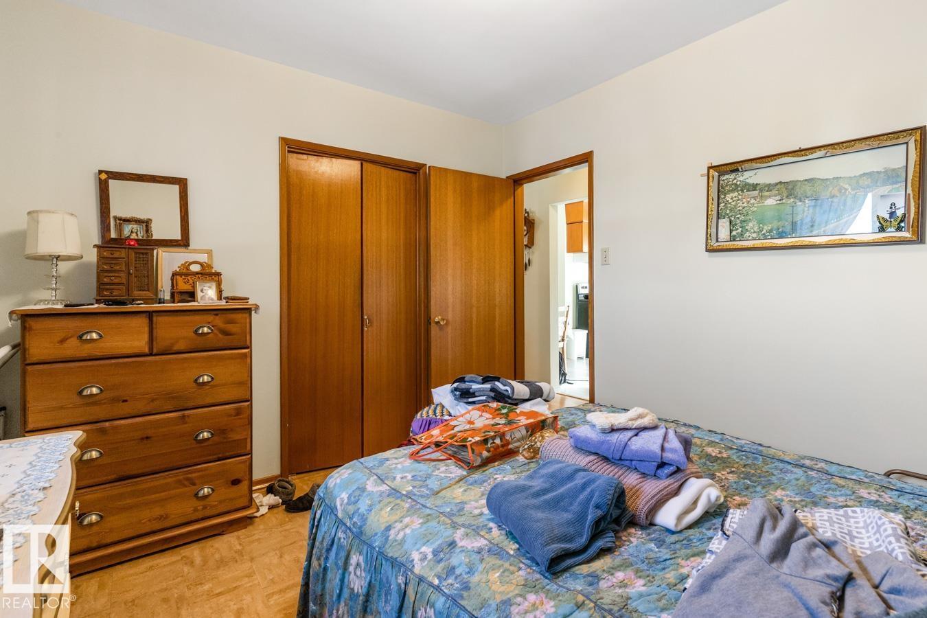 7319 86 AV NW, Edmonton