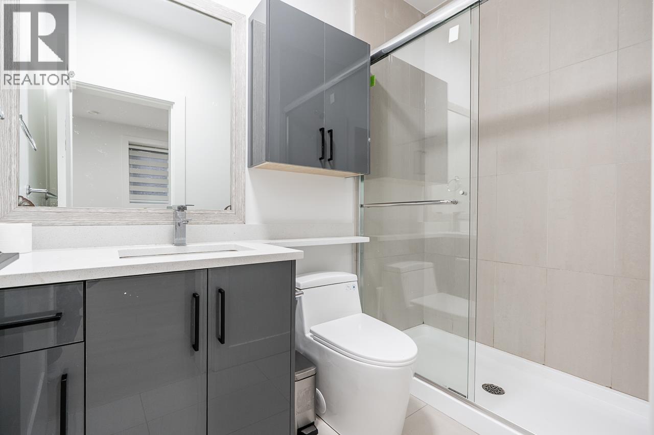 8056 12TH AVENUE, Burnaby