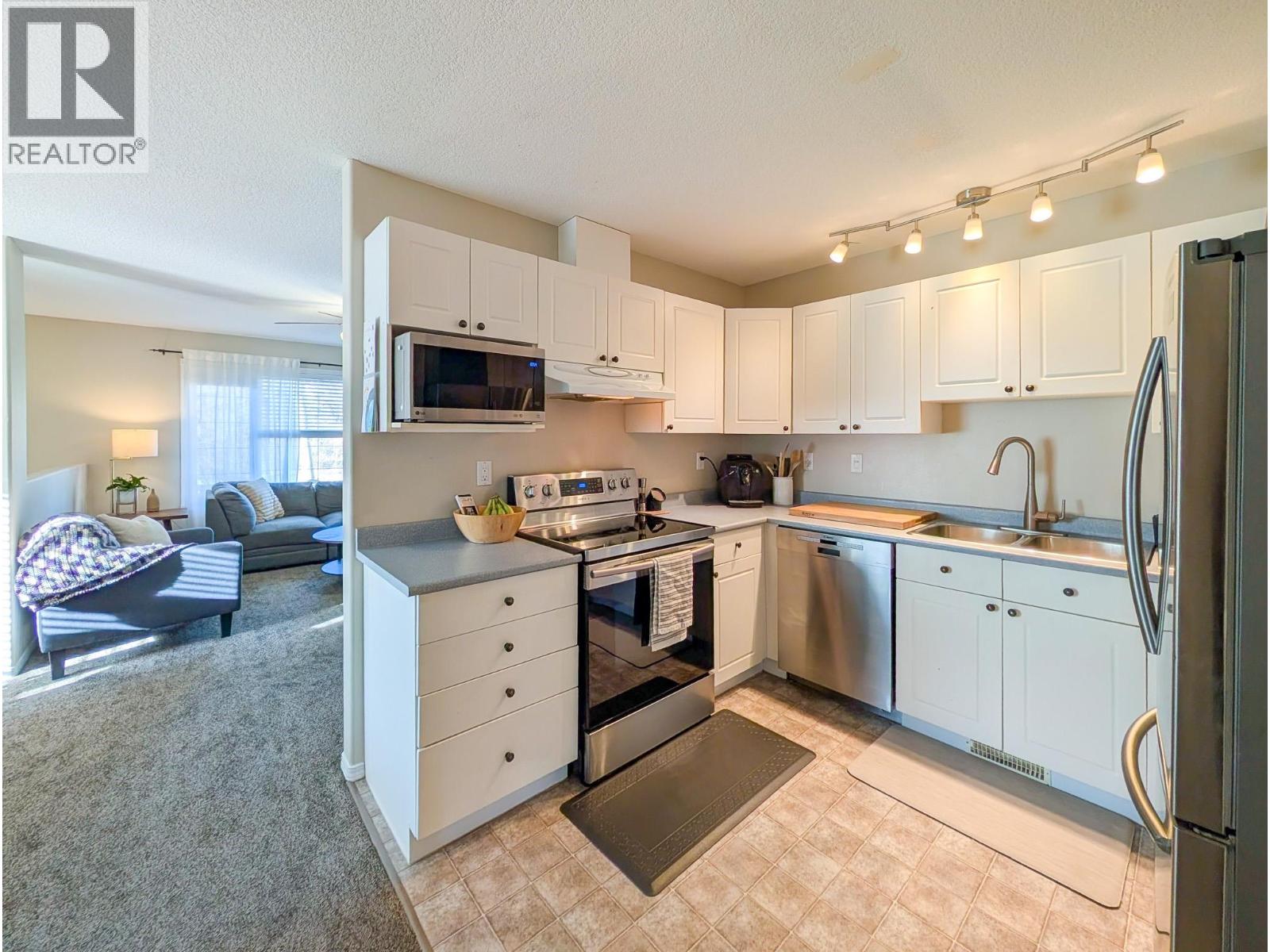 6658 DAKELH TI, Prince George