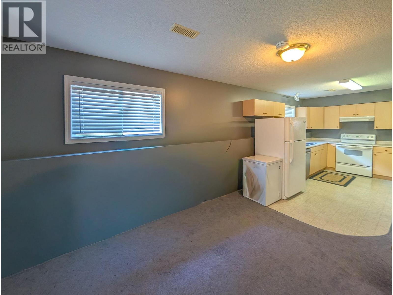 6658 DAKELH TI, Prince George