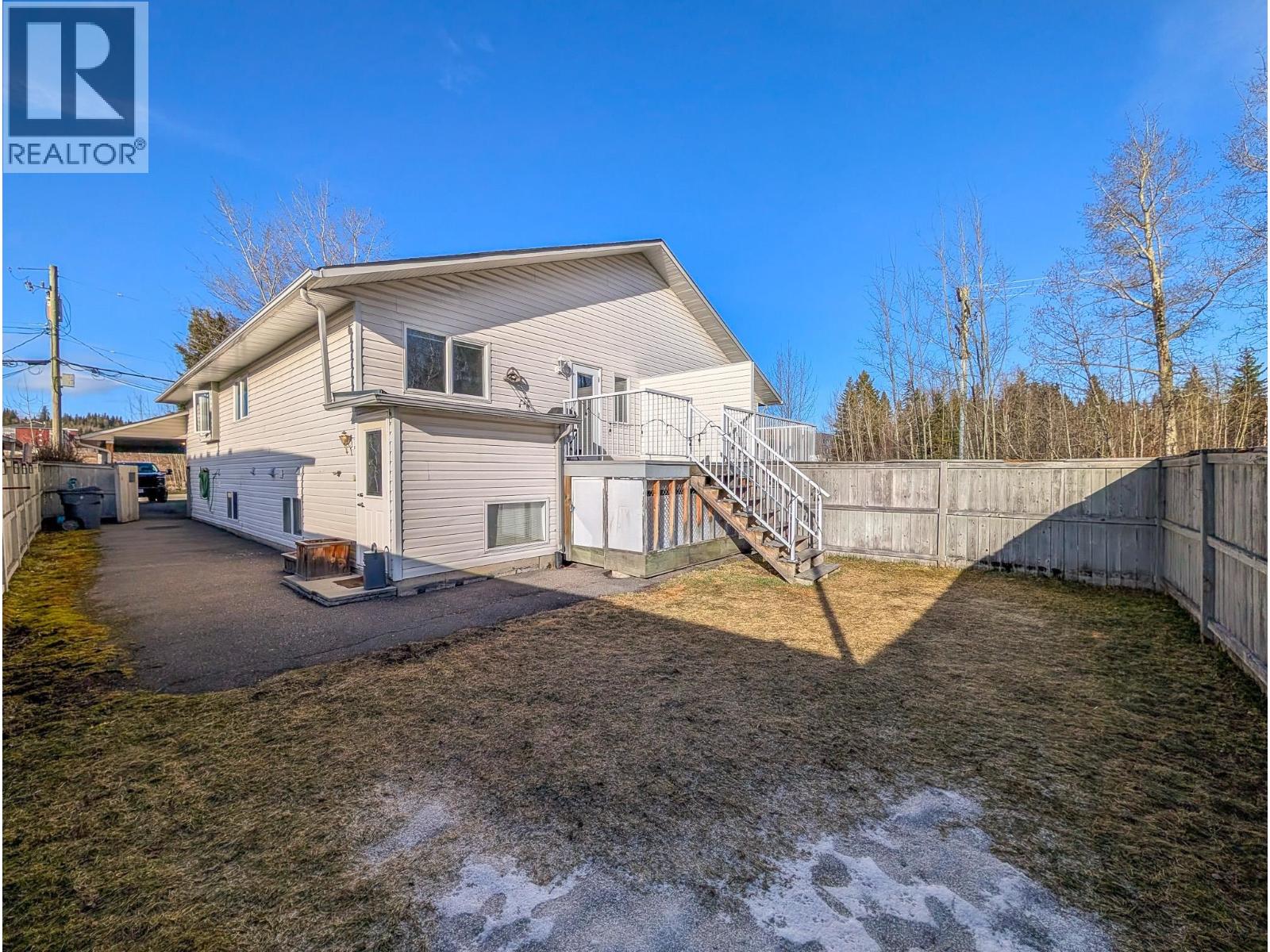 6658 DAKELH TI, Prince George