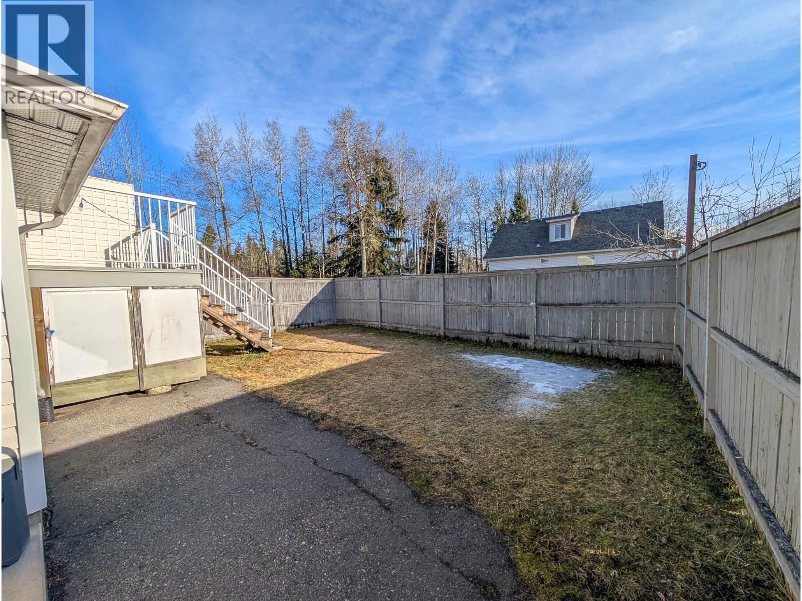 6658 DAKELH TI, Prince George