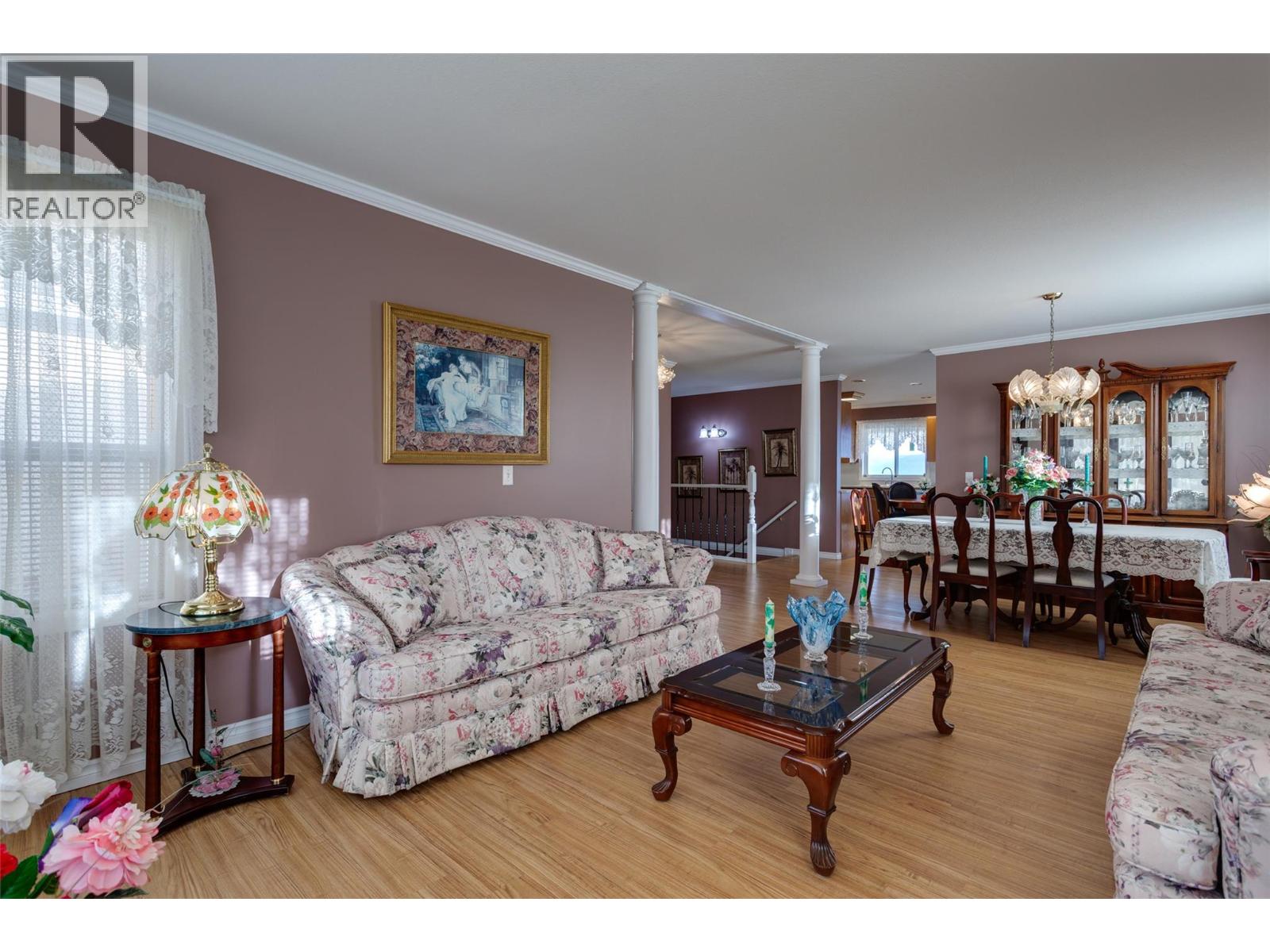  2170 Sunview Drive, West Kelowna