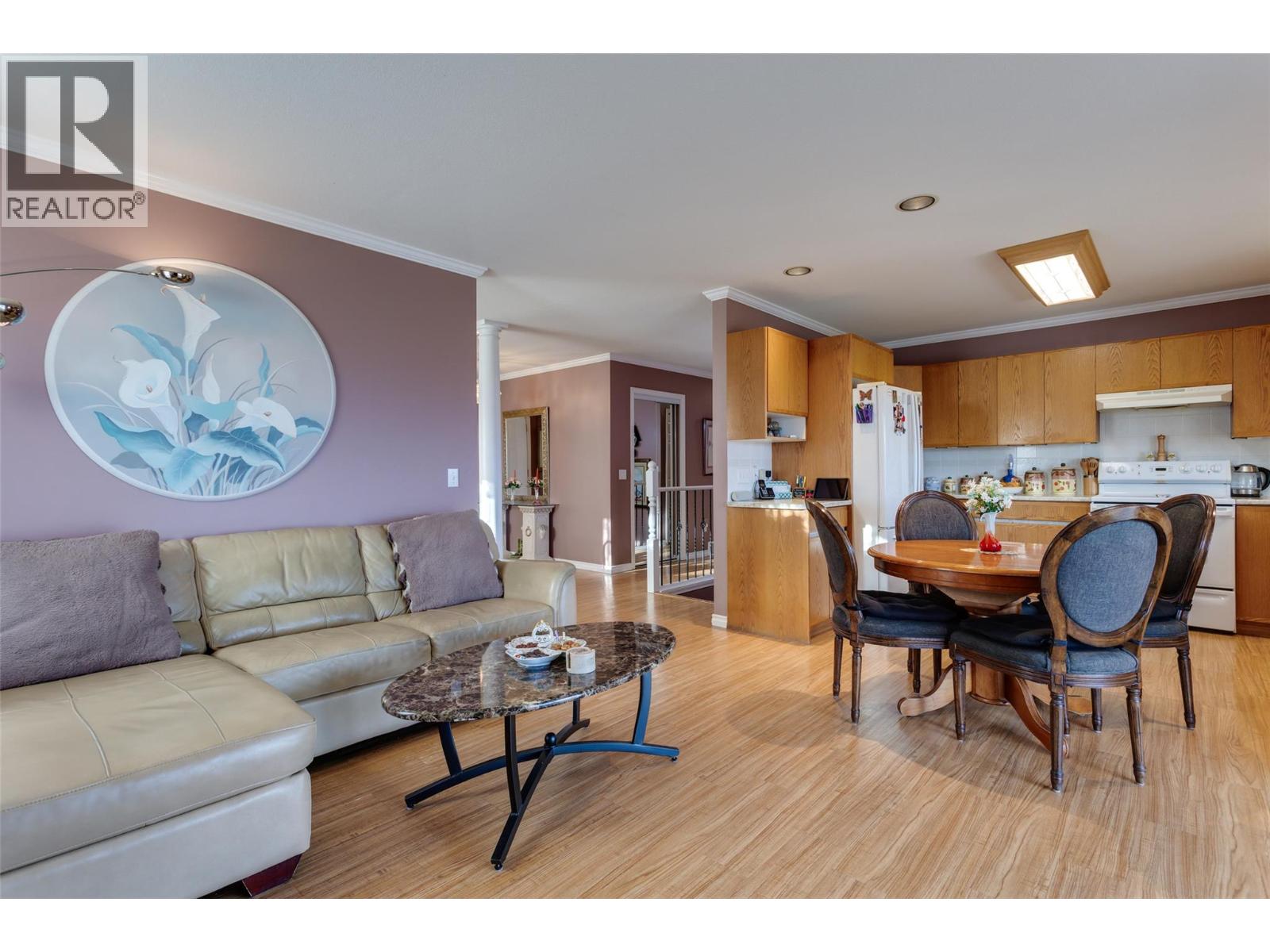  2170 Sunview Drive, West Kelowna