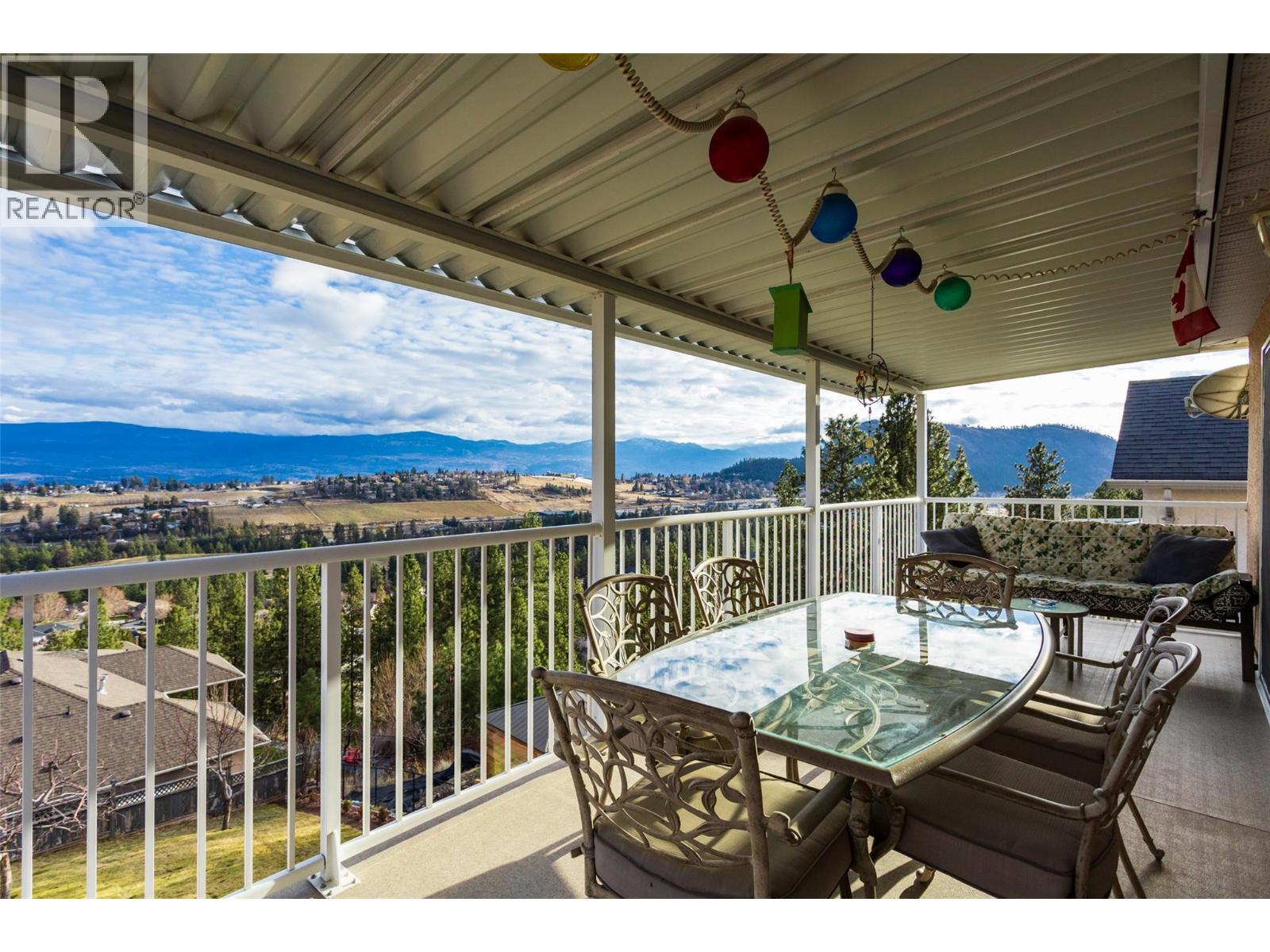  2170 Sunview Drive, West Kelowna
