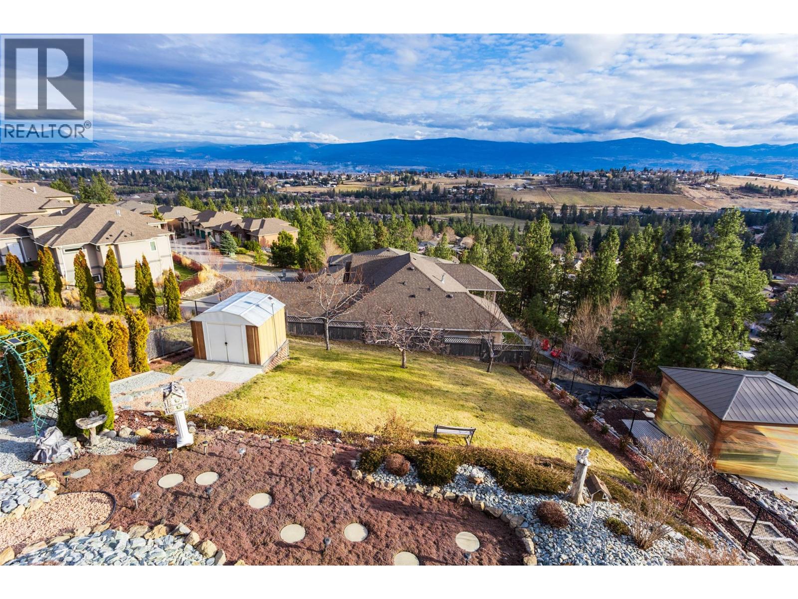  2170 Sunview Drive, West Kelowna