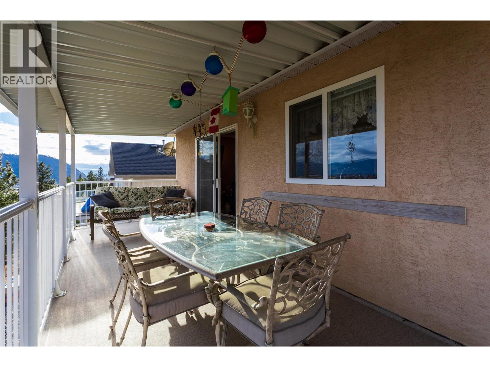  2170 Sunview Drive, West Kelowna