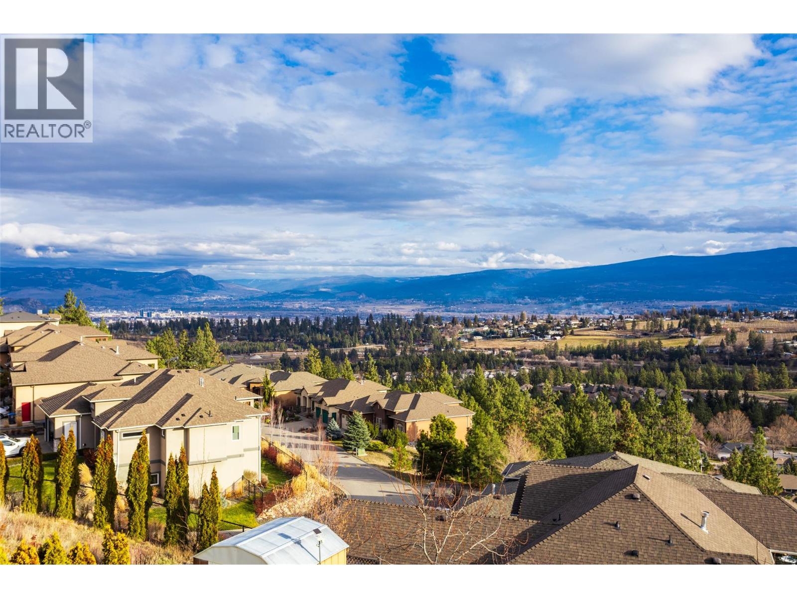  2170 Sunview Drive, West Kelowna