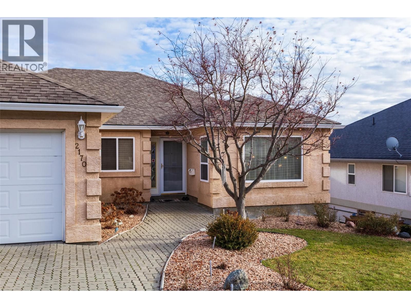  2170 Sunview Drive, West Kelowna