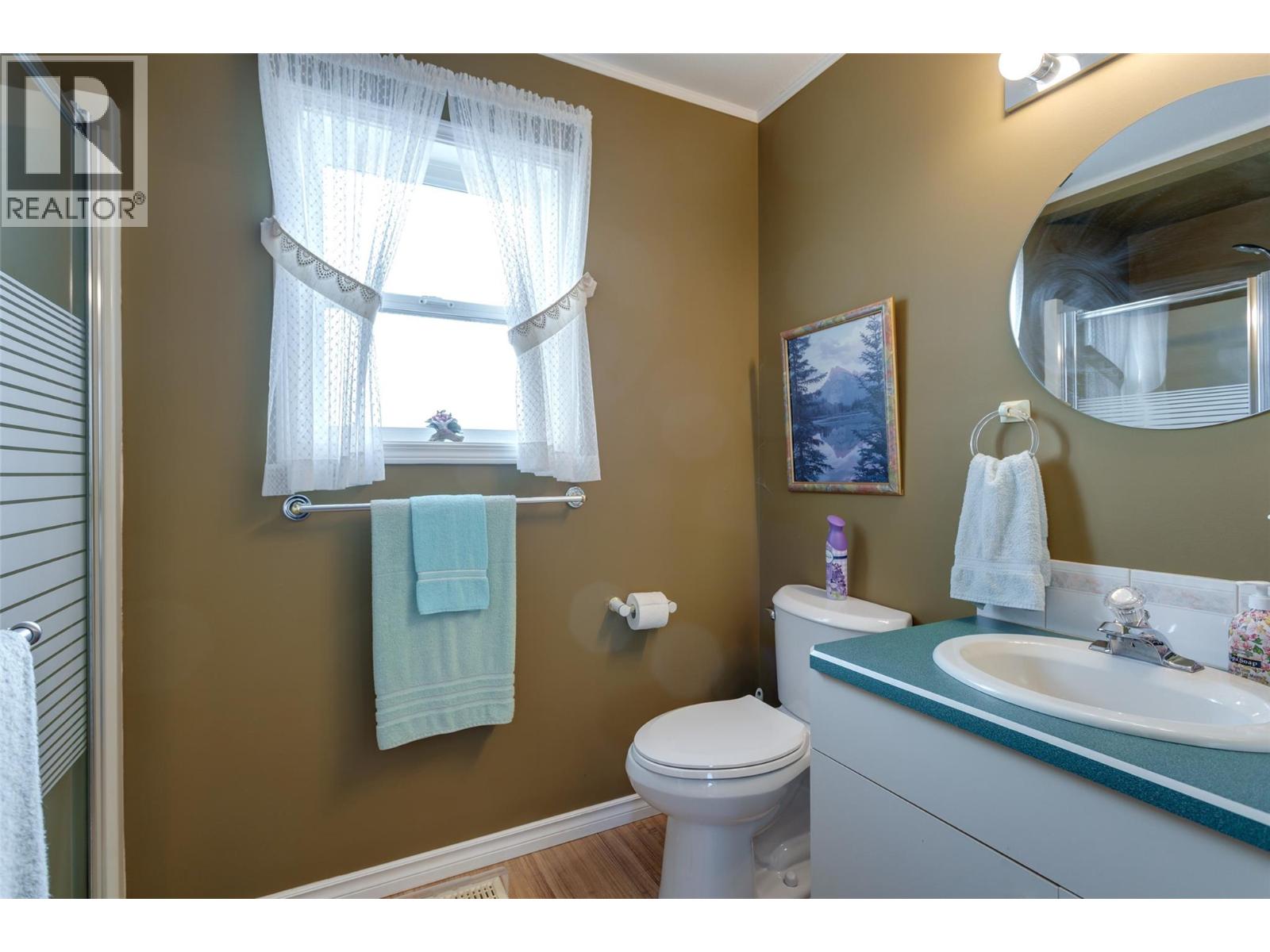  2170 Sunview Drive, West Kelowna