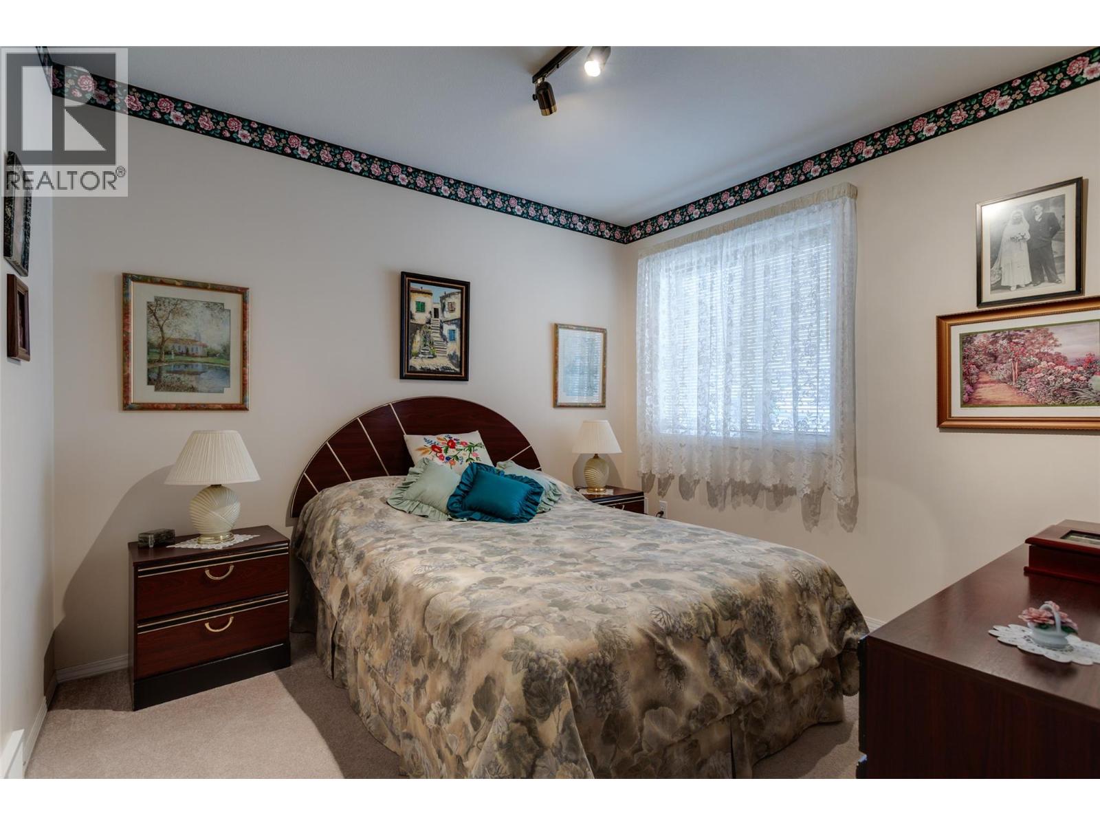  2170 Sunview Drive, West Kelowna