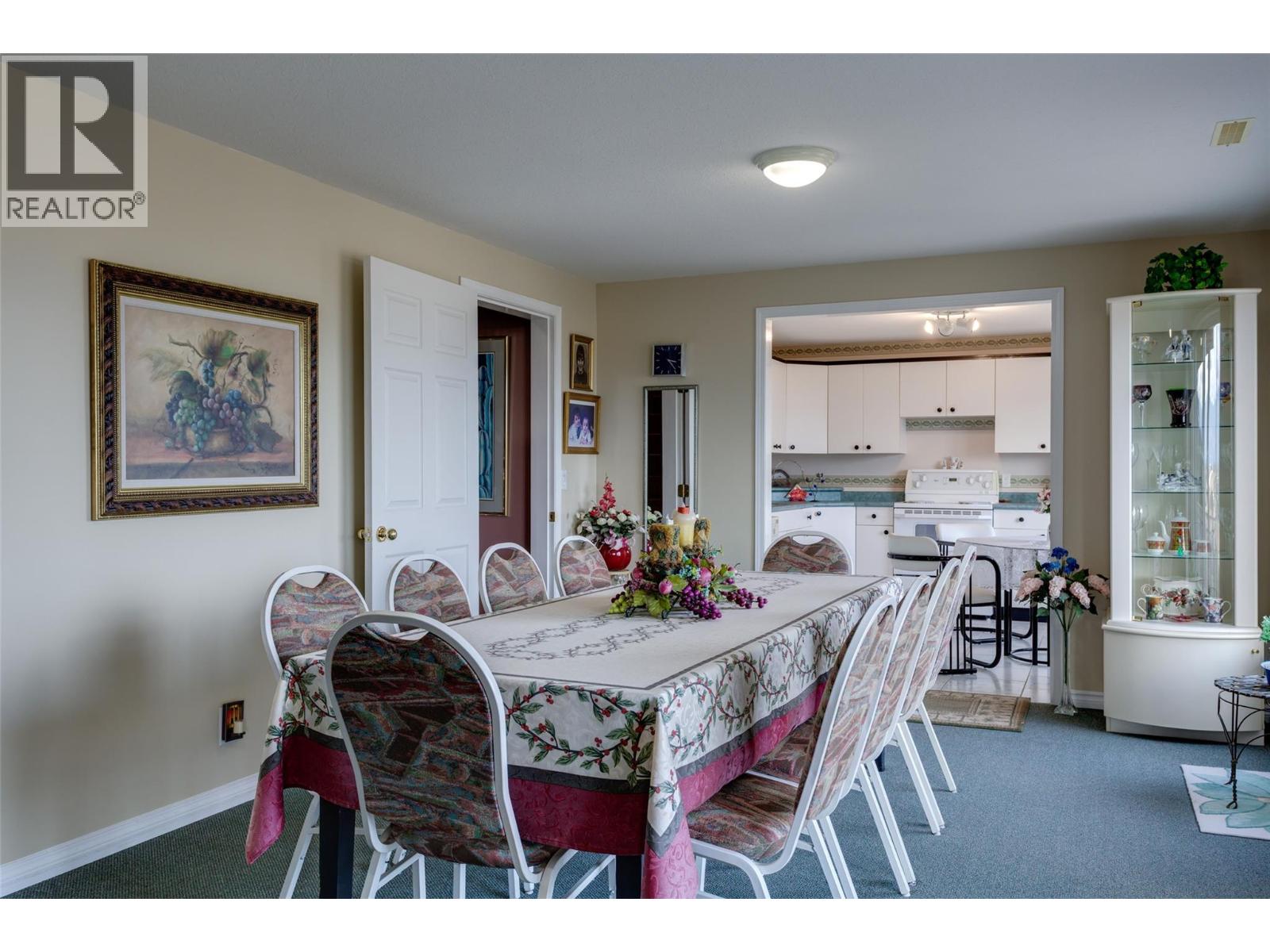  2170 Sunview Drive, West Kelowna