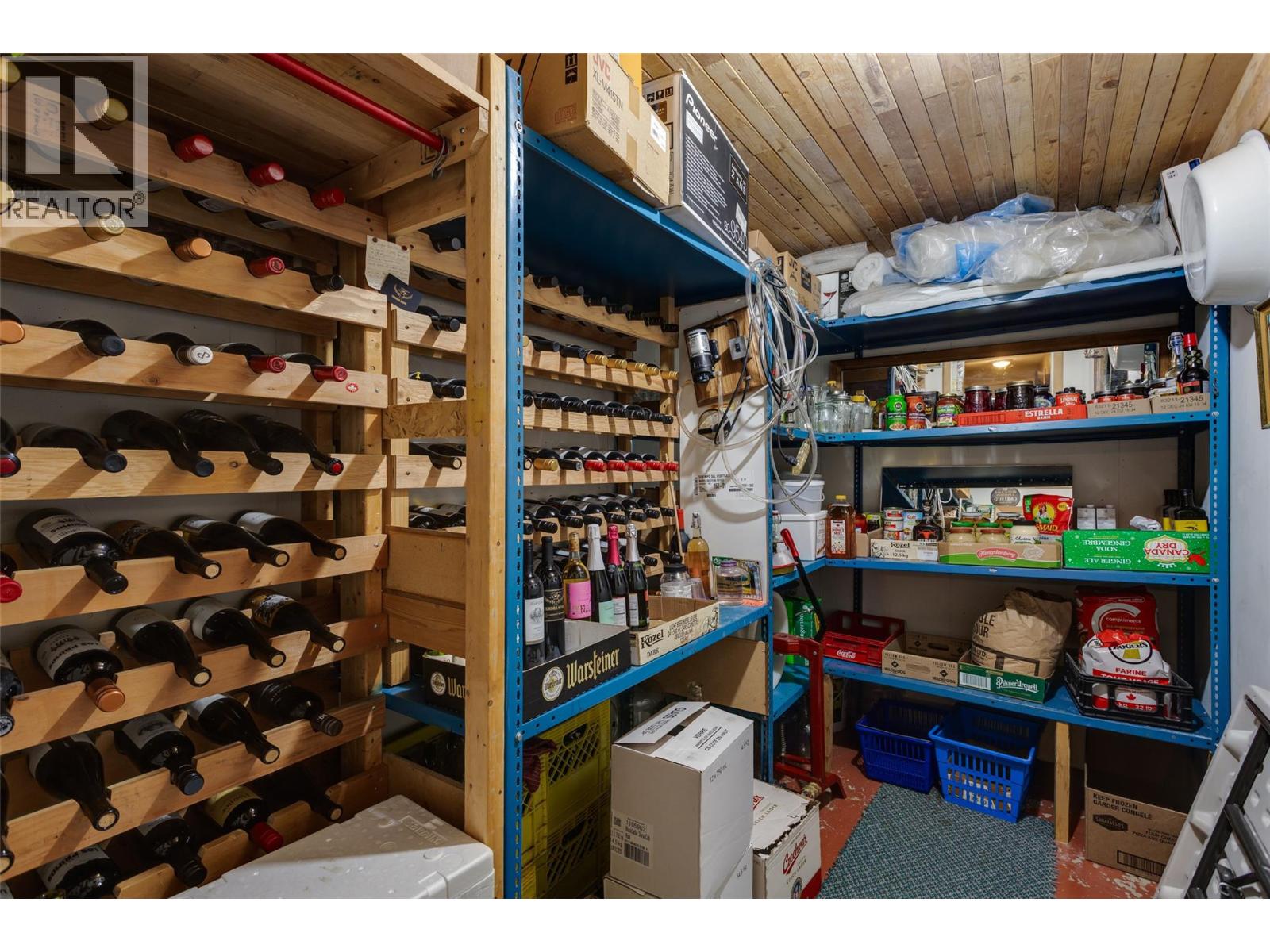  2170 Sunview Drive, West Kelowna