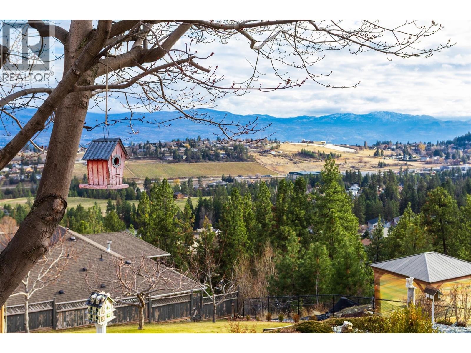  2170 Sunview Drive, West Kelowna