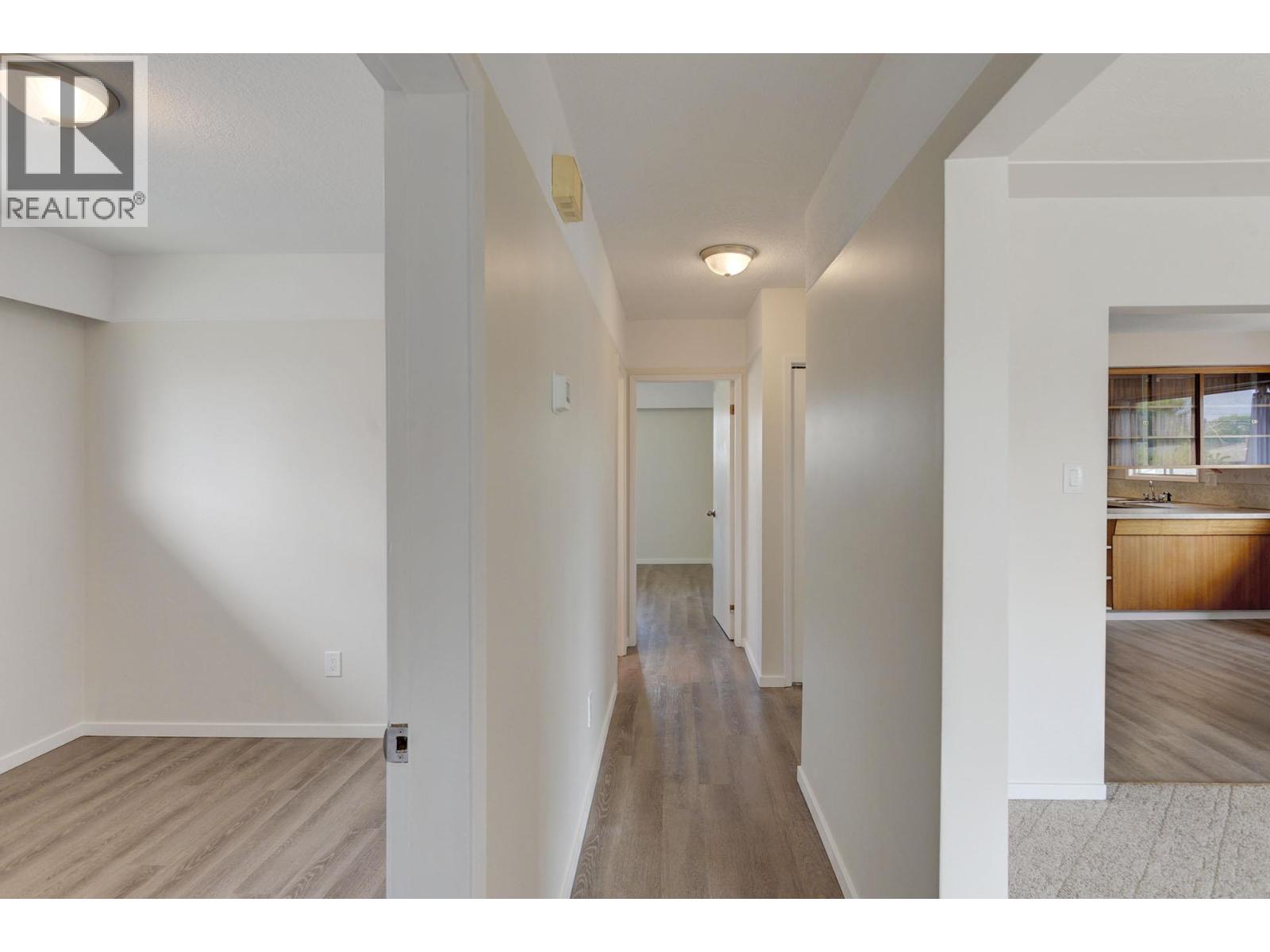 354 WILLOW Street, Kamloops