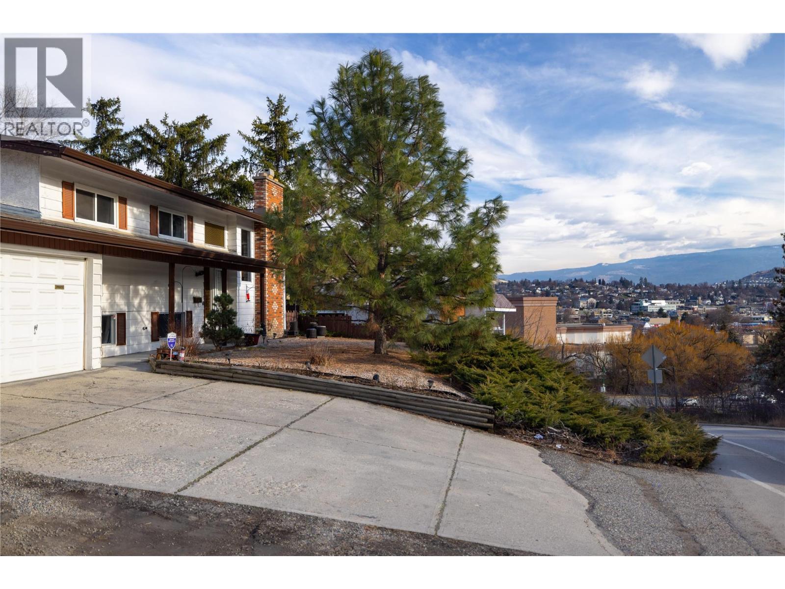 3409 39 Avenue, Vernon