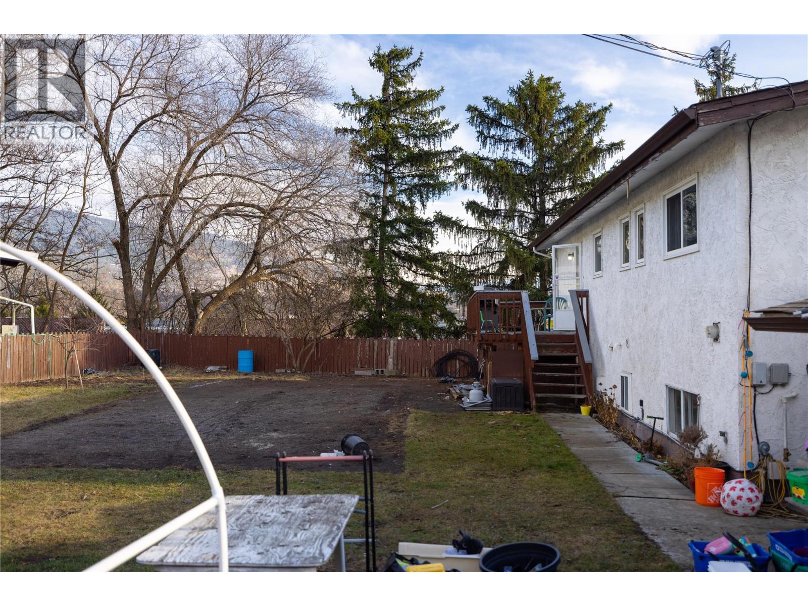 3409 39 Avenue, Vernon