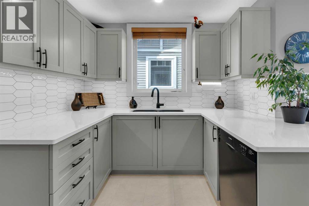 Single Family House for Sale in   Wentworth Drive SW West Springs Calgary 