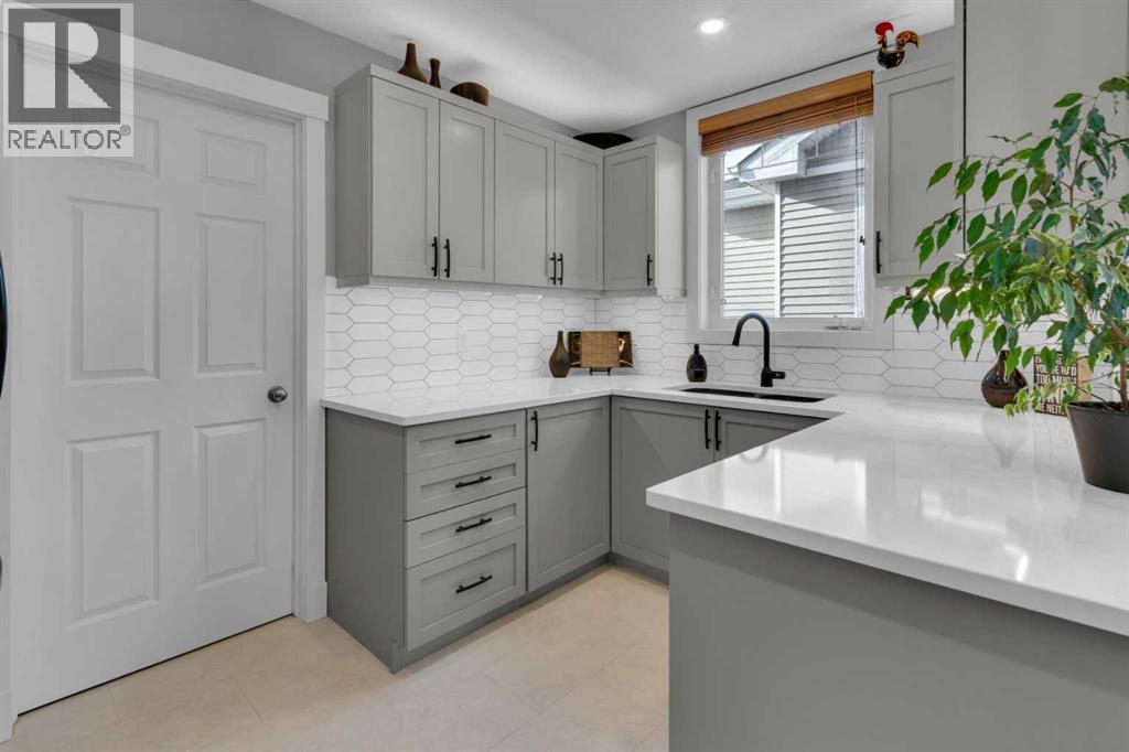 Single Family House for Sale in   Wentworth Drive SW West Springs Calgary 