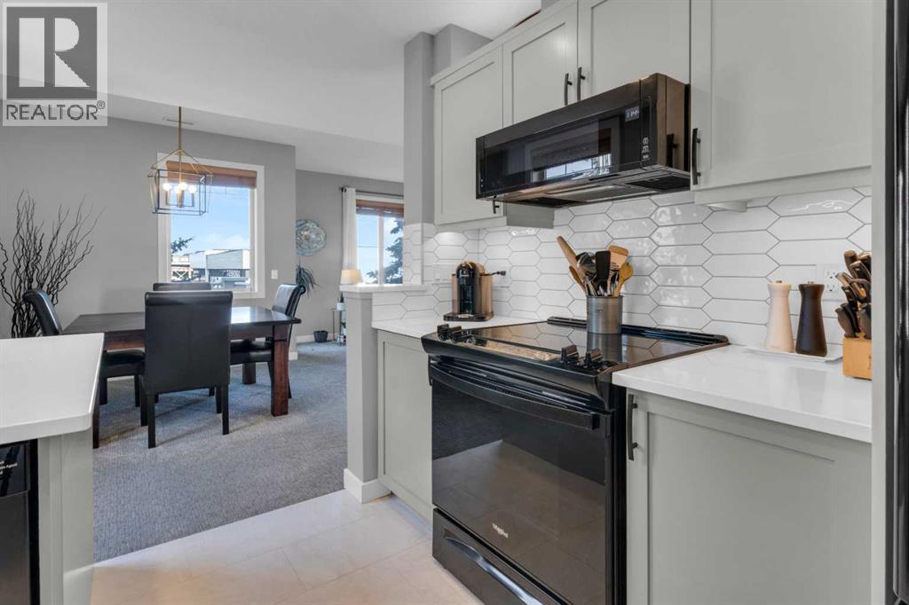 Single Family House for Sale in   Wentworth Drive SW West Springs Calgary 