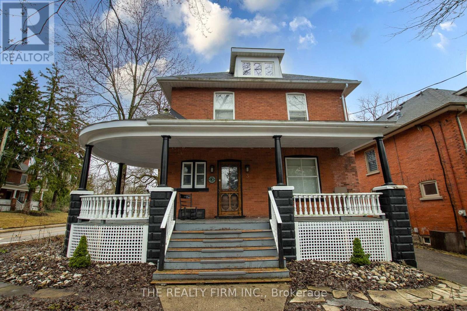 3 DALY AVENUE - 2
