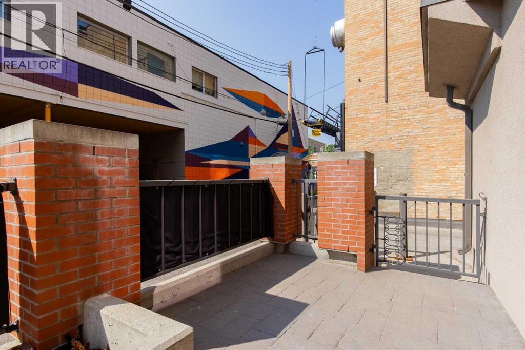 Single Family House for Sale in    Avenue SW Mission Calgary 