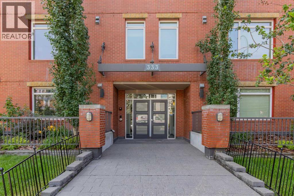 Single Family House for Sale in    Avenue SW Mission Calgary 