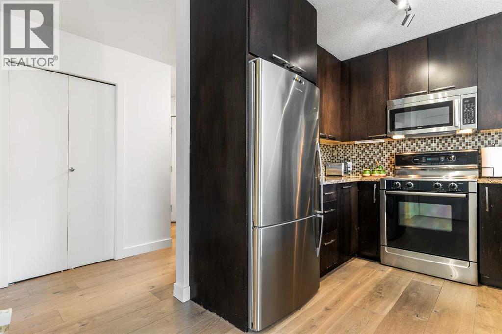 Single Family House for Sale in    Avenue SW Mission Calgary 