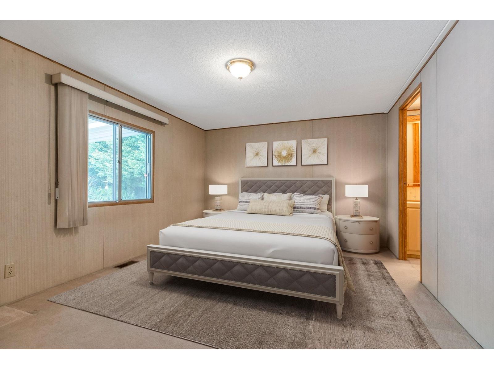 105 2062 KING GEORGE HIGHWAY, Surrey