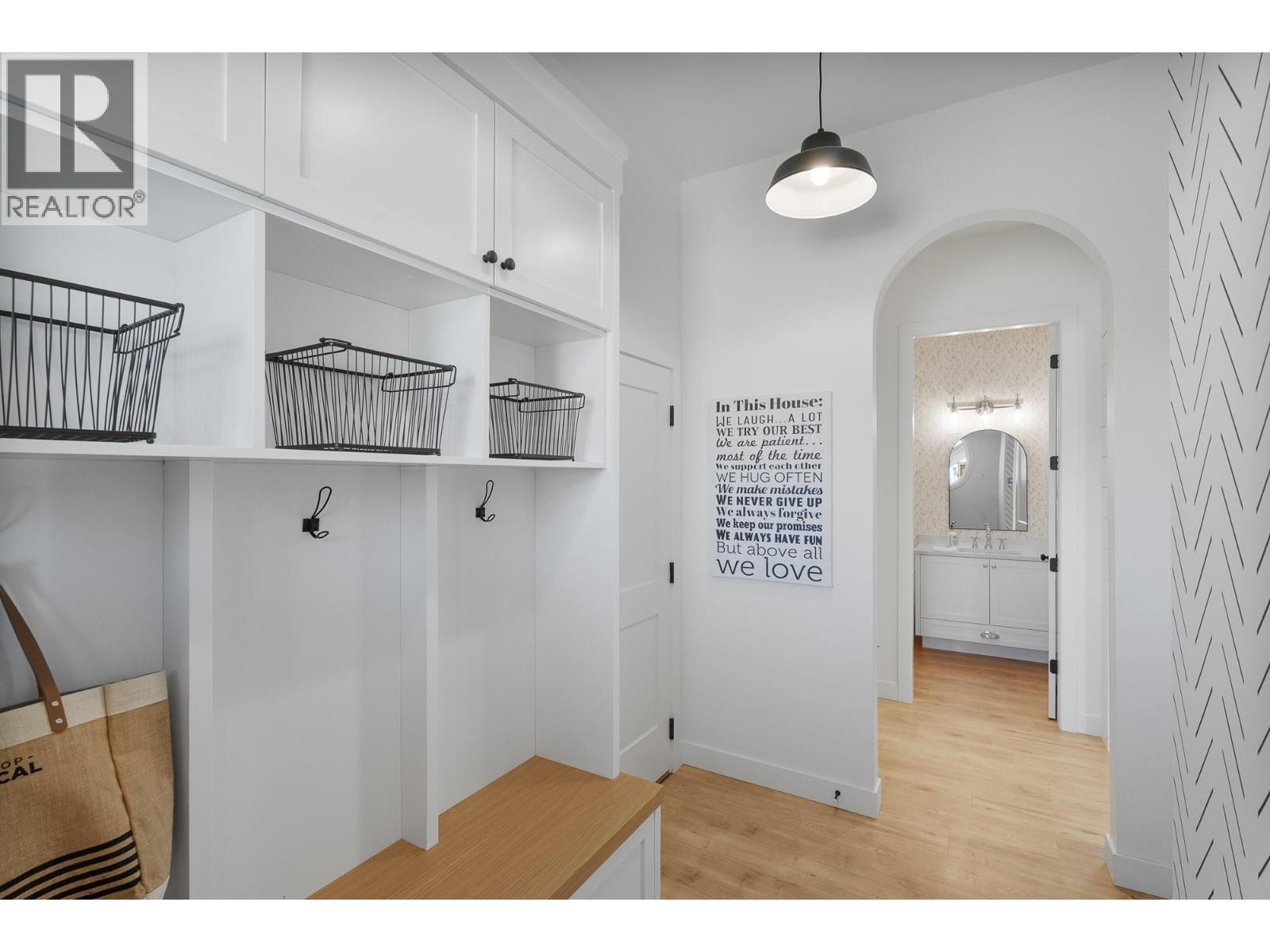 1345 Myra Place, Kamloops