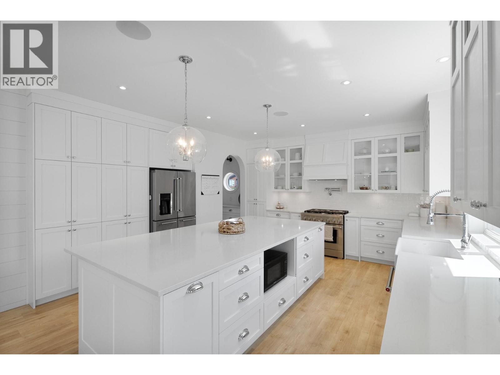 1345 Myra Place, Kamloops